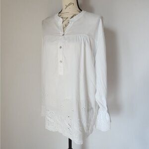 Civico 51 Made in Italy Lace
Trim Cotton Tunic Popover Top
Long Seeve White s
